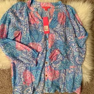 NWT Botton Down Elsa Top M
